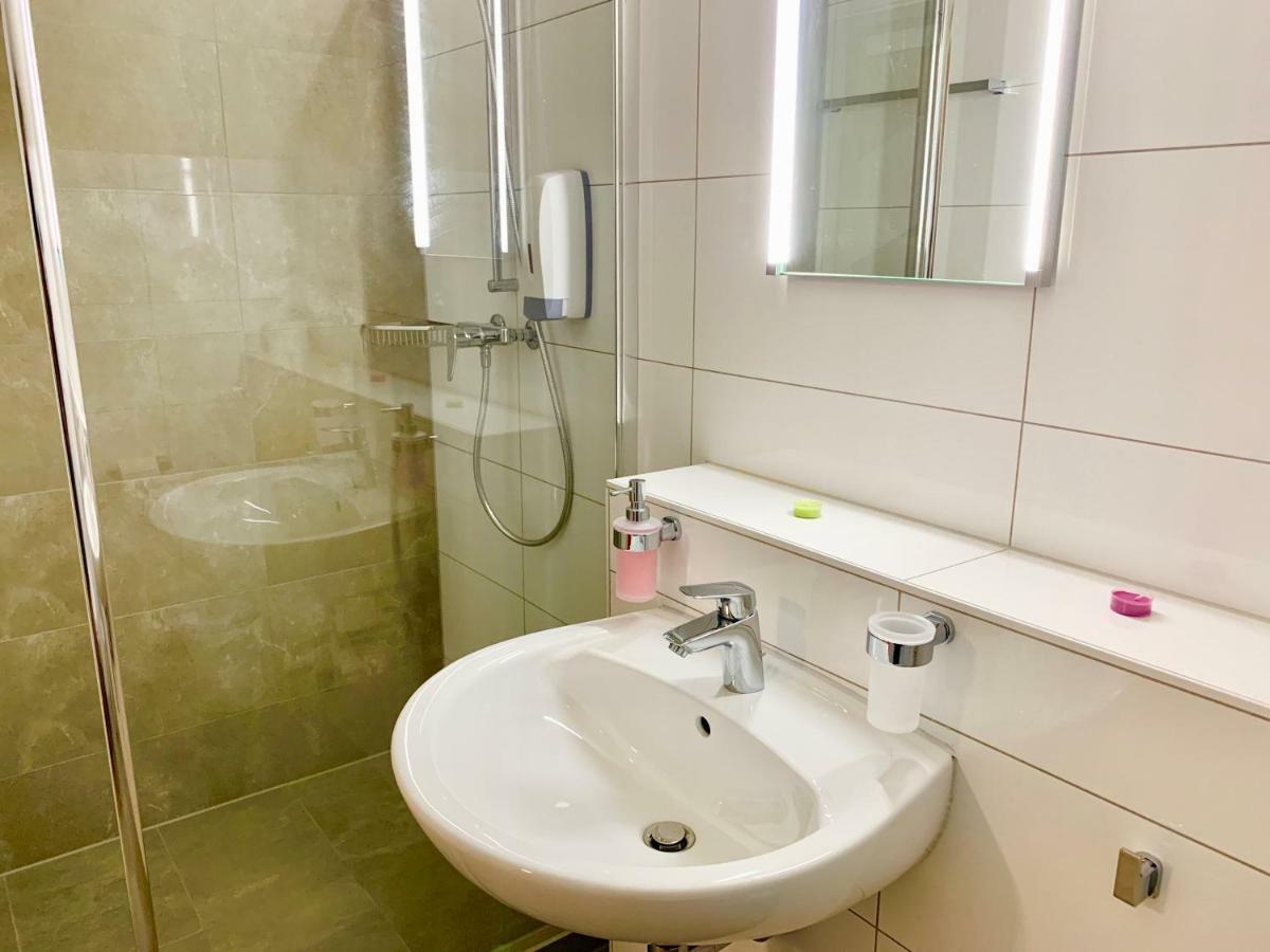 Hotel Adore Romanel-sur-Morges Zewnętrze zdjęcie